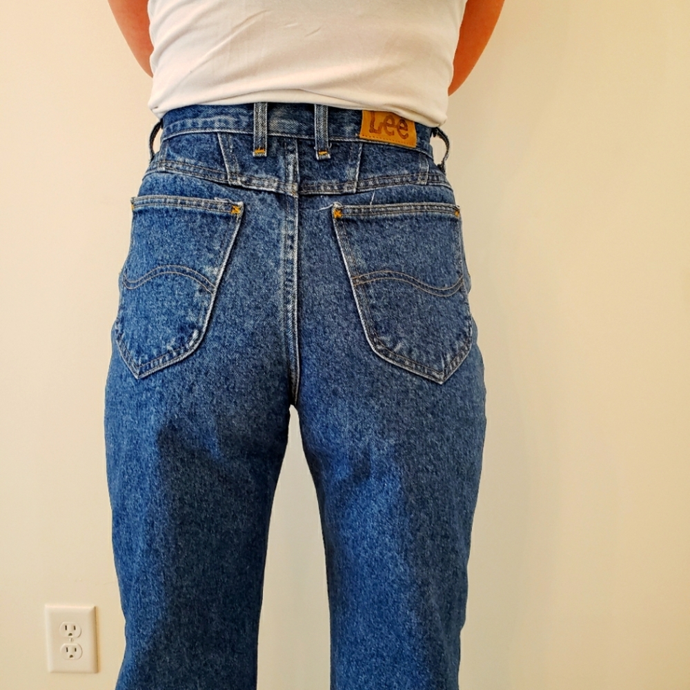 1980s Classic VINTAGE MOM Jeans "Lee"